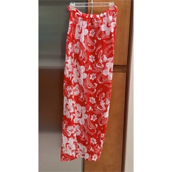 Faithfull the Brand Lulu Maxi Skirt Camara Floral Print Red, size 6 - Picture 6 of 7